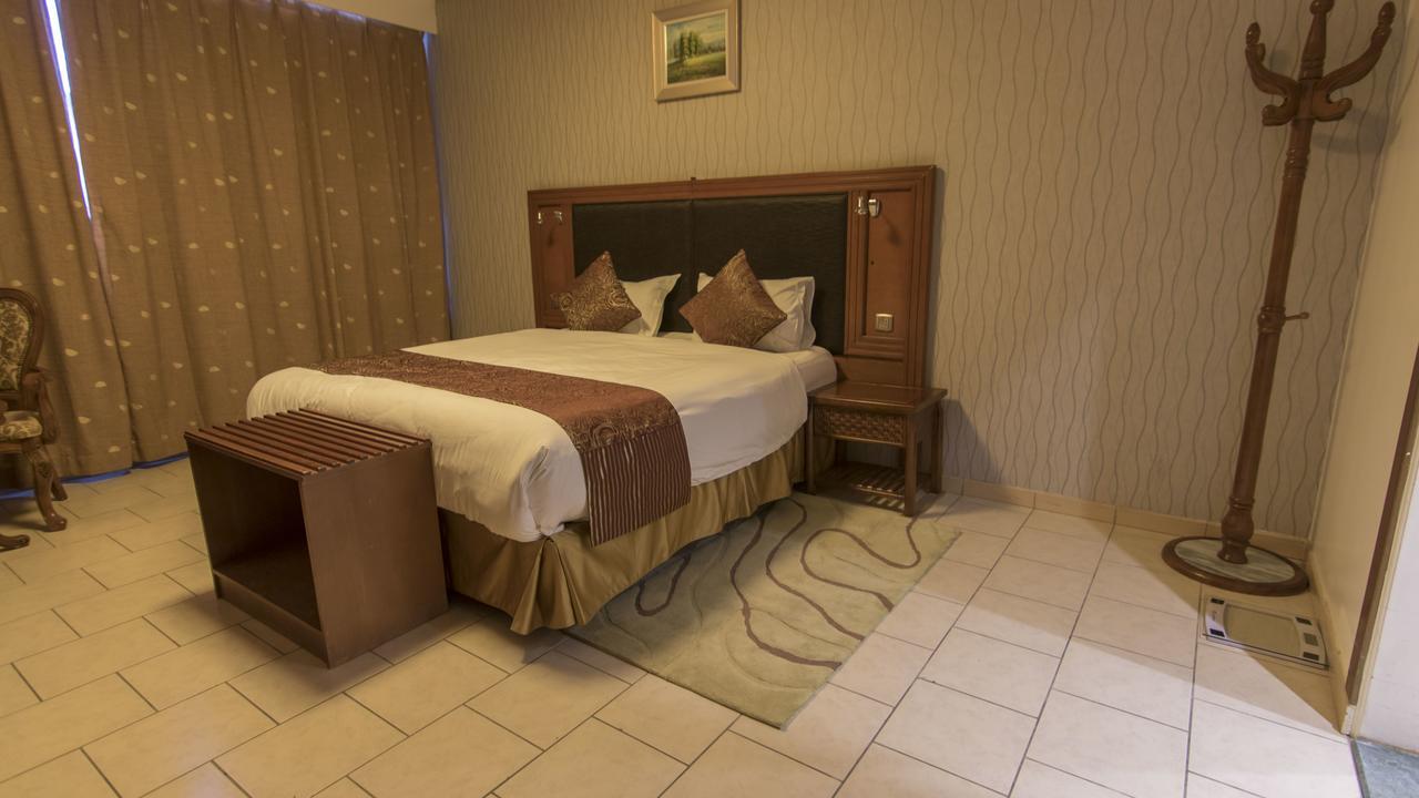 Sadeem Al Fajr Hotel Suites Ta'if Exteriör bild